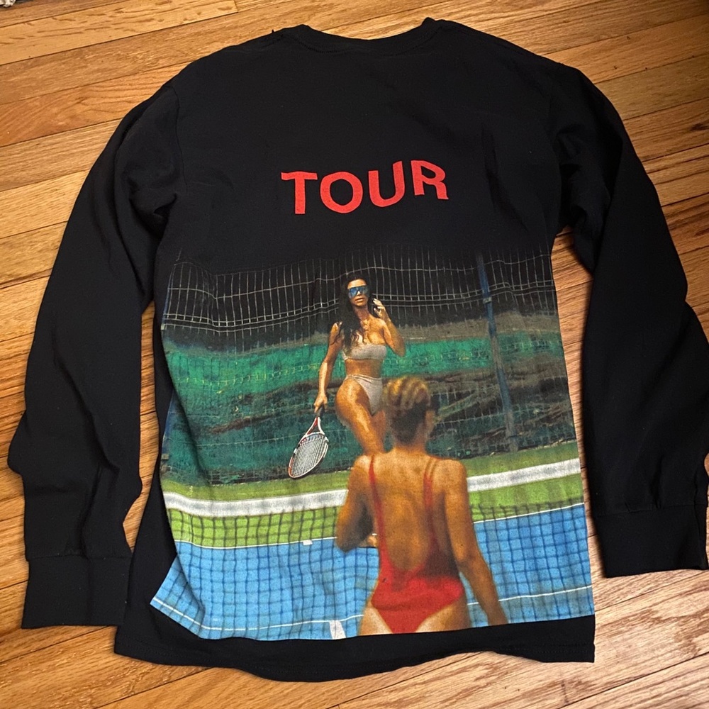 Kanye West Saint Pablo Kim Kardashian long sleeve